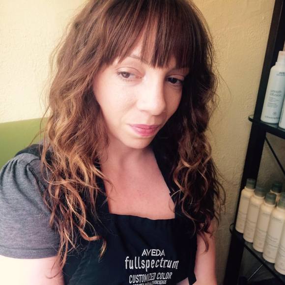 Meet your Posher, Kimberly - Picture 1 of 1